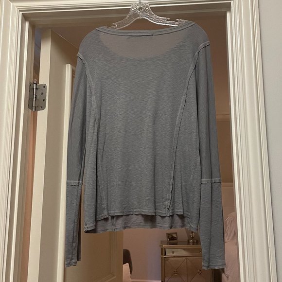 Michael Stars Long Sleeve Top - Picture 2 of 2